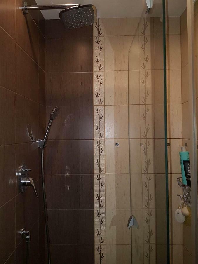Helen Apartment Рига Экстерьер фото